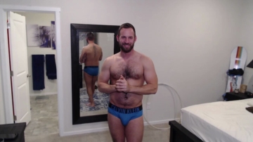 Benny_Bee  19-11-2021 video plug in